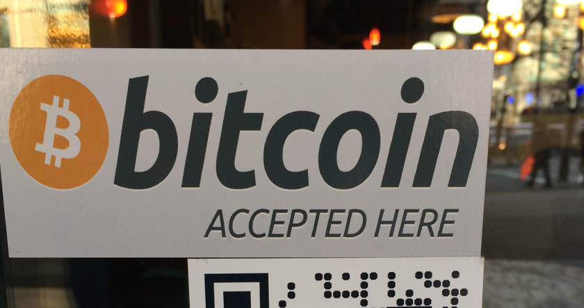 Bitcoin accepted here sign