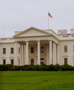 The White House from the norh lawn in Washington DC